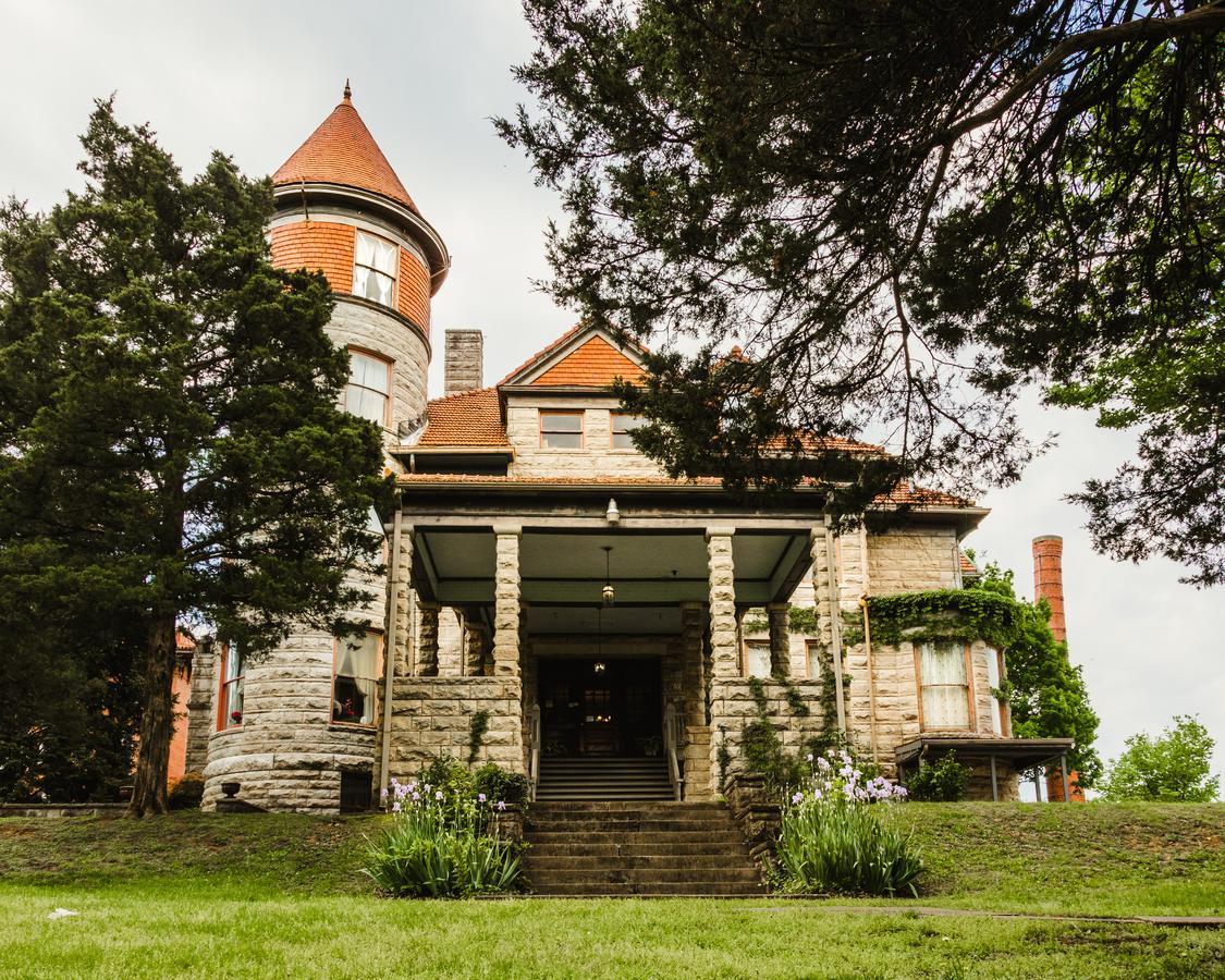 스프링필드 The Mansion At Elfindale B&B 외부 사진