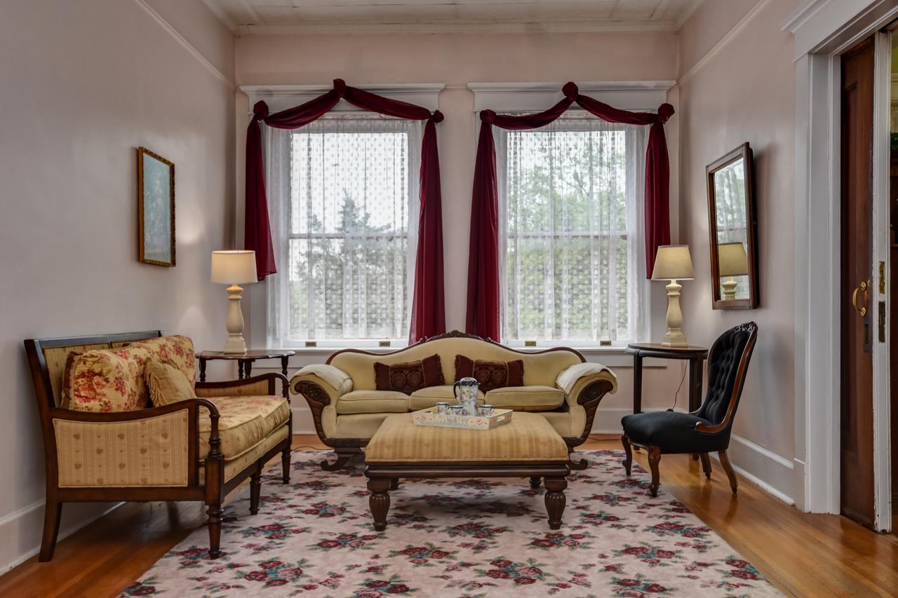 스프링필드 The Mansion At Elfindale B&B 외부 사진
